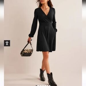 NWT Boden Willow Jersey Dress in black size 2 petite